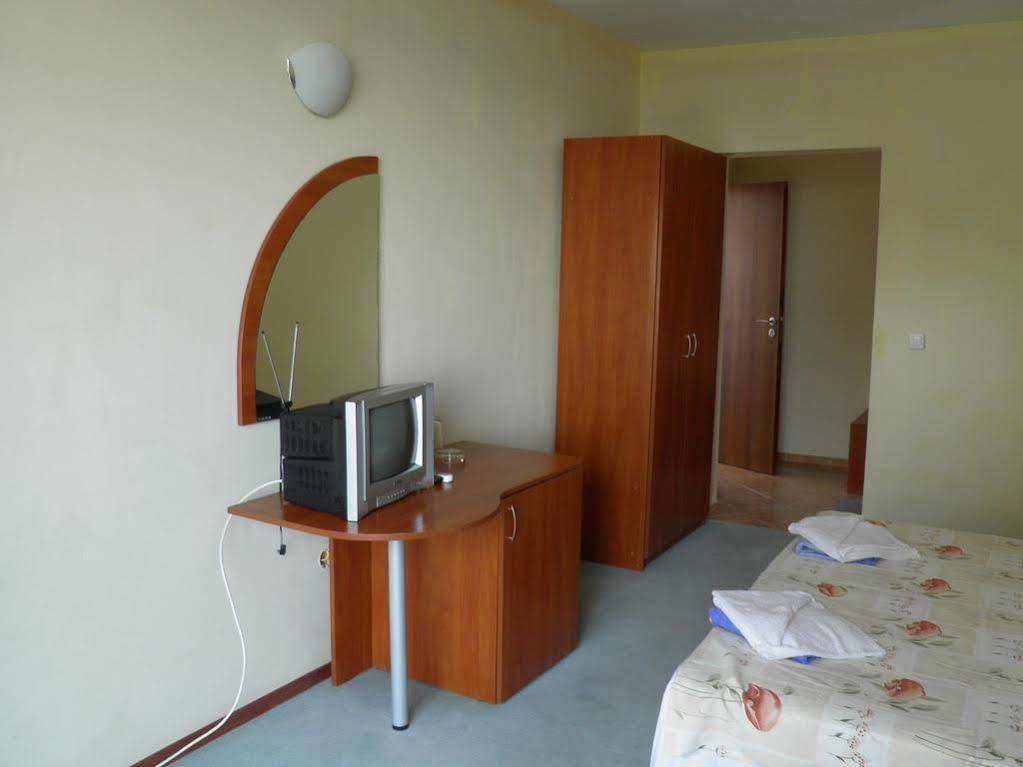 Hotel Elmaz Лозенец Экстерьер фото